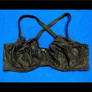 Victoria’s Secret Body by Victoria Unlined Bra